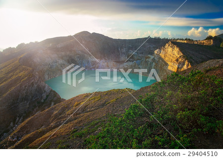 Kelimutu at sunrise 29404510