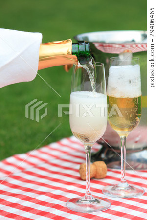 Champagne in glasses. Picnic Champagne in glasses. Picnic 29406465