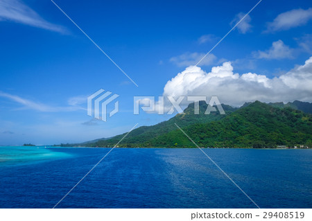 Moorea island and pacific ocean lagoon landscape Moorea island and pacific ocean lagoon landscape 29408519