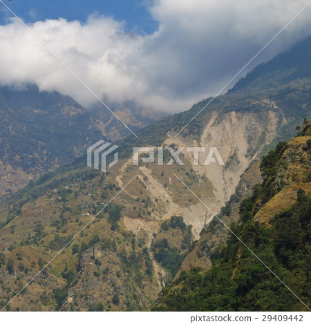 Small village situated close to a big landslide 29409442