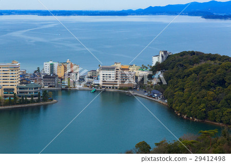 坦桑吉和溫泉小鎮 29412498