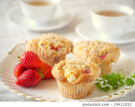 Strawberry & cream cheese muffins and tea Strawberry & cream cheese muffins and tea 29412852