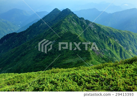 Daegura ridge seen from the descent of Iidose Motoyama · Mt. 29413393