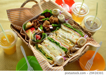 三明治和油炸宗教便當盒 29416381