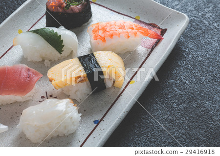 Japanese food of sushi 29416918