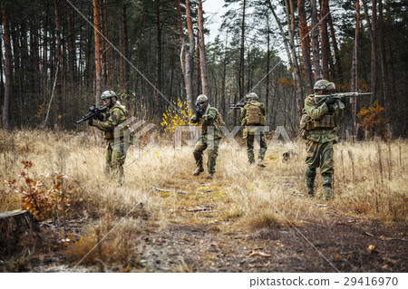 norwegian soldiers in the forest 29416970