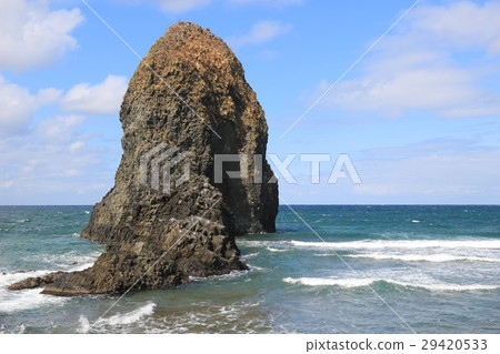Take one of the right side of the Sanshusugi rock Take one of the right side of the Sanshusugi rock 29420533