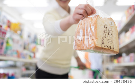 A young lady (convenience store) A young lady (convenience store) 29438456