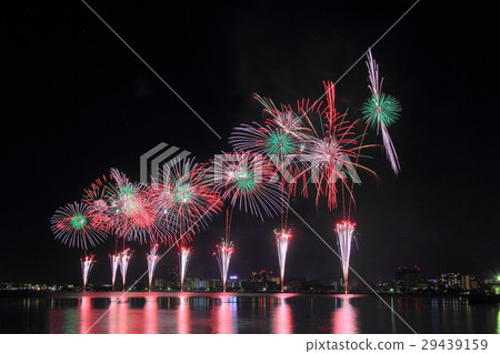Biwako Large Fireworks Festival (Otsu City, Shiga Prefecture) 29439159