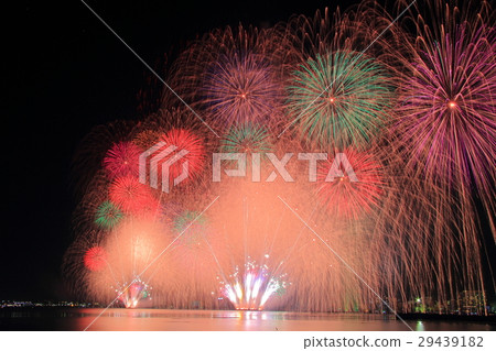 琵琶湖大型煙花節(滋賀縣大津市) 琵琶湖大型煙花節(滋賀縣大津市) 29439182