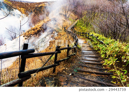 trail to Lake Oyunuma, Noboribetsu trail to Lake Oyunuma, Noboribetsu 29443739