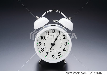鬧鐘1點鐘 29446029