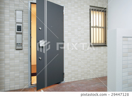 住宅公寓入口圖像表面格子安全窗格窗口酒窩鑰匙雙鎖安全門 29447128