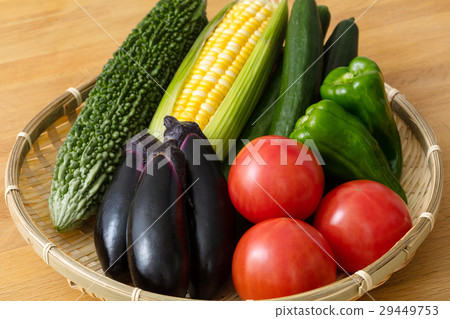 Summer vegetable 29449753