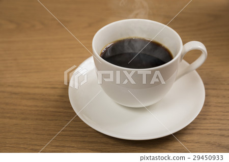 Freshly brewed hot coffee Freshly brewed hot coffee 29450933