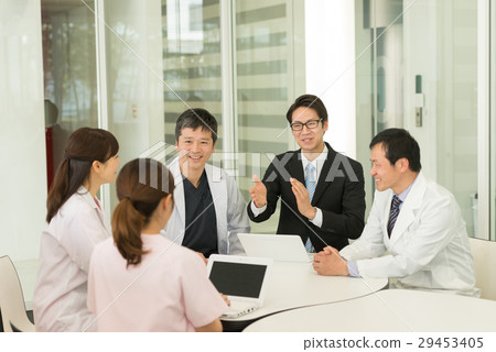 Medical business meeting image 29453405