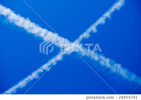 在藍天的板條 在藍天的板條 29454791