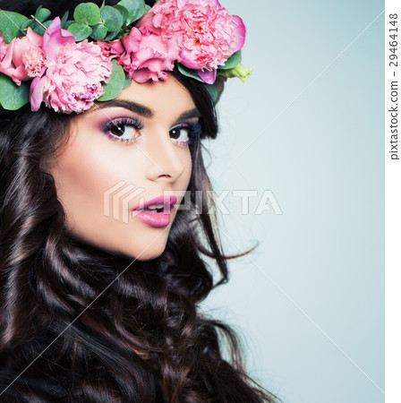 Spring Beauty. Beautiful Girl with Wavy Hairstyle Spring Beauty. Beautiful Girl with Wavy Hairstyle 29464148