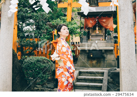Tatsumi Omijin and kimono women 29475634