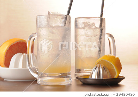 Raw drawn grapefruit sour and squeezed lemon sour Raw drawn grapefruit sour and squeezed lemon sour 29480450