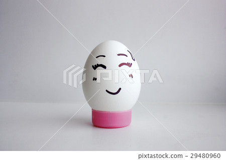 Egg cheerful face alone concept of cute smile Egg cheerful face alone concept of cute smile 29480960