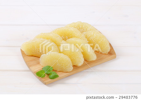 peeled pomelo segments peeled pomelo segments 29483776