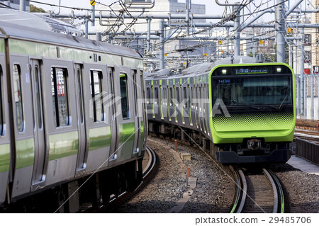 JR東山手線E235系列 29485706