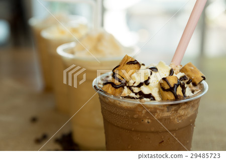 Frappuccino in takeaway cup 29485723