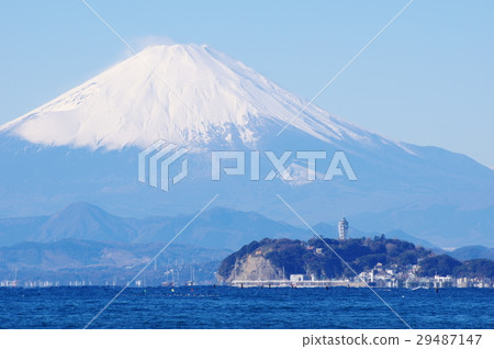 冬季從祖師海岸眺望富士山和江之島的景色 29487147