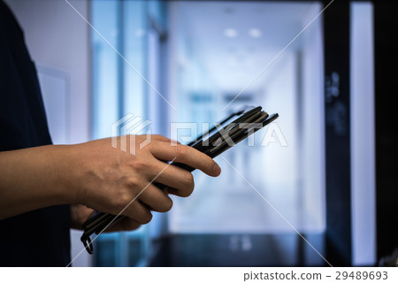 Medical image 29489693