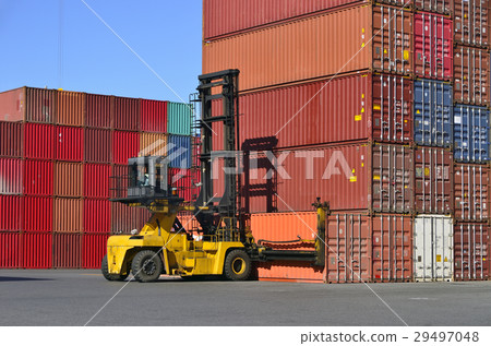 集裝箱堆場 集裝箱堆場 29497048