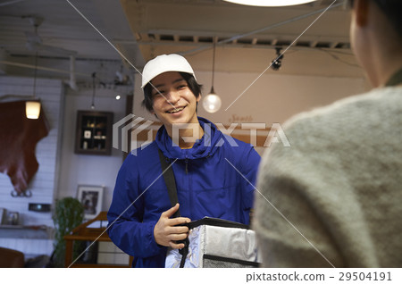 送餐的餐廳 29504191