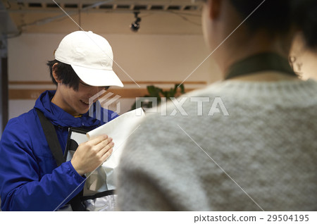 送餐的餐廳 送餐的餐廳 29504195