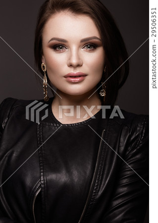Beautiful woman with evening make-up and long 29506351