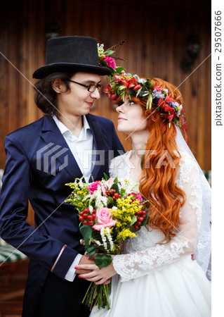Close-up of happy young wedding couple Close-up of happy young wedding couple 29507666