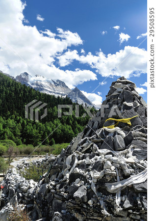 Tibet snow mountain with Mani Dui 29508595