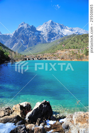 Blue Moon Valley 29508665