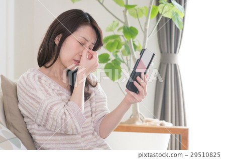 中年女性老花眼老花眼 29510825