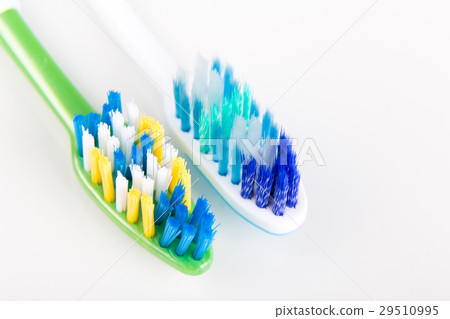 Toothbrush with round tip and tapered bristles Toothbrush with round tip and tapered bristles 29510995