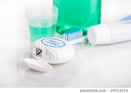 Dental floss toothbrush, toothpaste, mouthwash 29511014