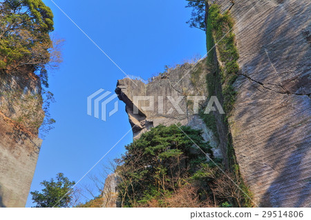 Zokoyama hell peep 29514806