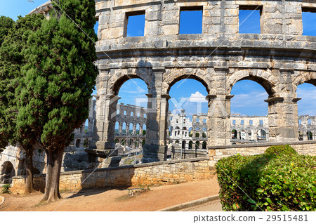Ancient Roman Amphitheater in Pula, Croatia, Europ 29515481