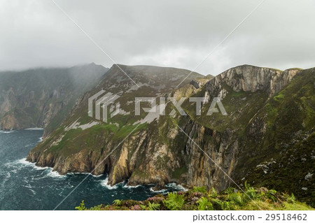 cliffs  29518462