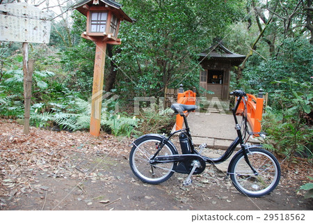 Electric bicycle (Isozomori Valley / Setagaya ku Tokyo district power) 29518562