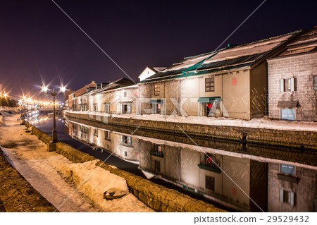 小樽運河夜視圖煤氣燈冬天 29529432