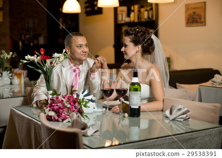 newly married couple newly married couple 29538391
