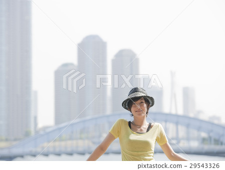 年輕的女士 年輕的女士 29543326