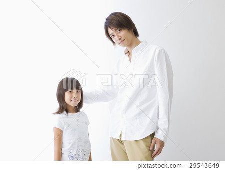 Father and daughter 29543649