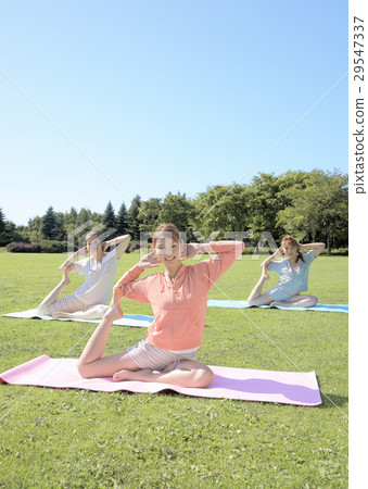 A young lad yoga A young lad yoga 29547337