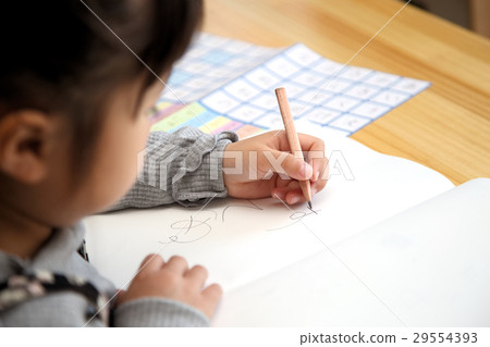 要研究的嬰兒形象 29554393